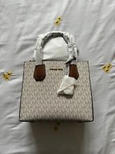 Michael Kors Messenger bag