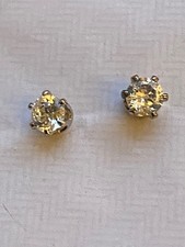 pretty diamante studs set in silver coloured surround