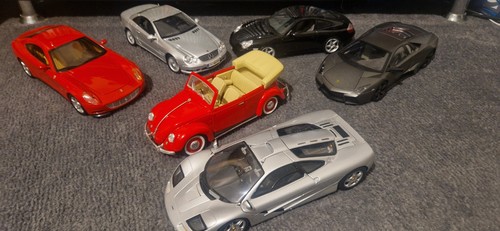 Bundle diecast model - of, 1.18