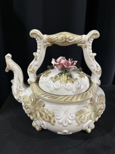 Capodimonte teapot italian - capodimonte,
