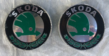 2 X GENUINE SKODA ALLOY WHEEL CENTRE CAPS 56MM 6U0601151L USED GOOD CONDITION