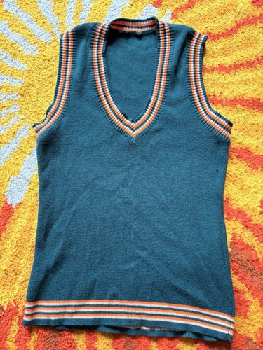 60s 70s vintage - vintage, v-neck
