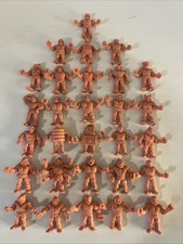 M.U.S.C.L.E. Muscle Men