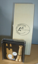 LA COLLECTION  GOLF CLUB  POCKET FLASK & PEGS  TARTAN CASE  & HARRODS  PEG SET