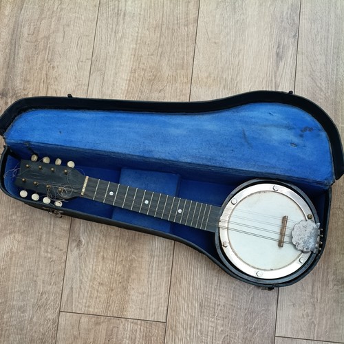 Banjo banjolele ukulele - banjo,