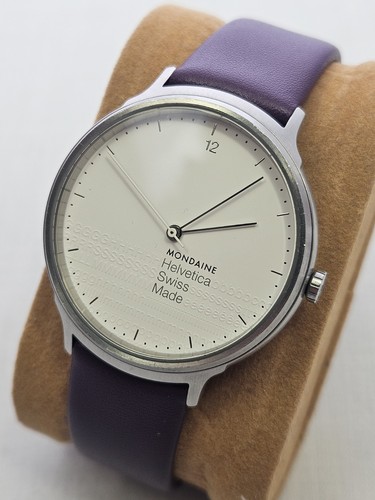 Mondaine helvetica light - no.1,