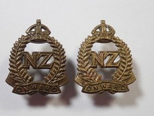 New Zealand: Onward General Service original Collar Badges.