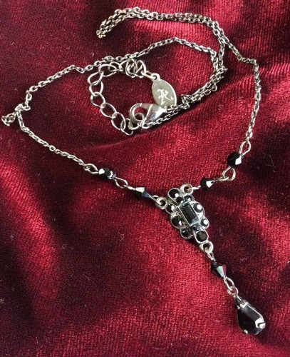 Black faceted bead crystal - black,