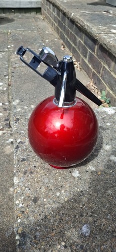 Globemaster red boc soda - red,