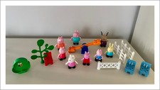 Big Bloxx Peppa Pig Figures and Accessories, Compatible with Lego Duplo Bricks