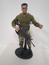 KITBASH CUSTOM 1/6 SCALE PREDATOR DUTCH SCHAEFER FIGURE + HOT TOYS CAMO TROUSERS