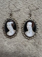 Anne Boleyn Earrings - Tudor history Earrings - History Jewellery