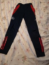 Manchester United 24 trackies year 13 / 14 tracksuit bottom man u 