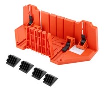 Clamping mitre box angle - box, saw