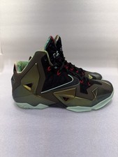 Nike Lebron XI King's Pride