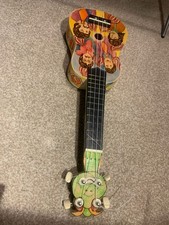 rutles ukulele!