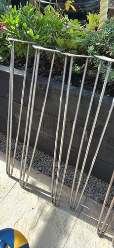 Metal hairpin table - metal, 840mm