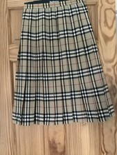 Vintage Burberry Beige Nova Check  Pleated 100% Wool Skirt Size 12