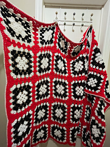 Handmade large granny - large,