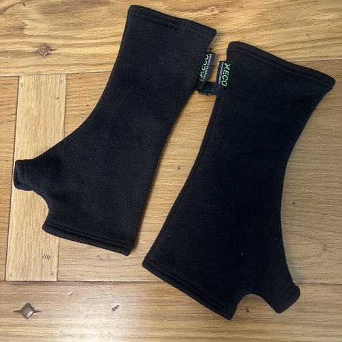 Men extremities black - extremities,