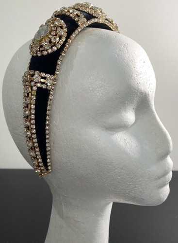 H016 black gold diamante - &,