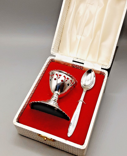 Vintage yeomans pierced epns - vintage,