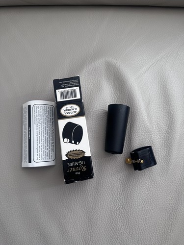 Rovner ligature and cup dark - ligature,