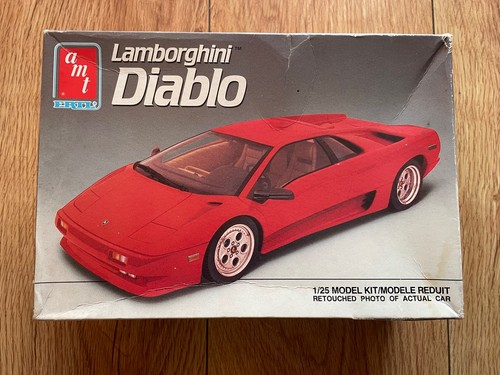 Ertl amt plastic model kit - amt,