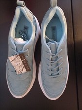 Claudia Ghizzani  faux sued