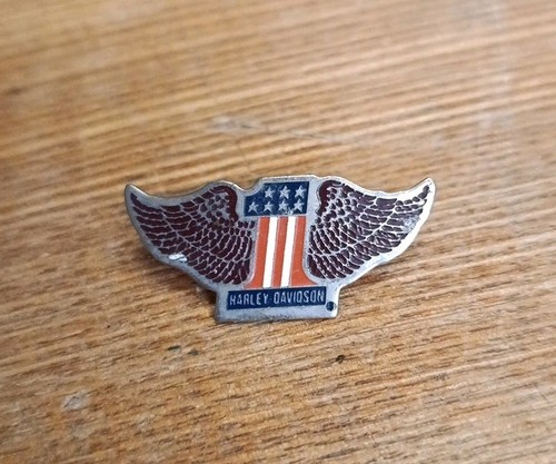 Motorcycle pin badge - pin, harley