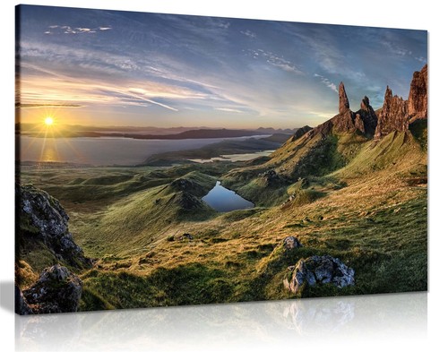 Sunrise old man - old, storr