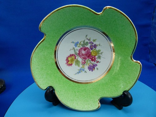 Royal victoria pottery - royal,