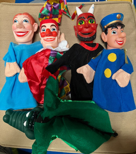 Punch judy hand puppets - &,