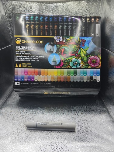 Chameleon art products - art, 52