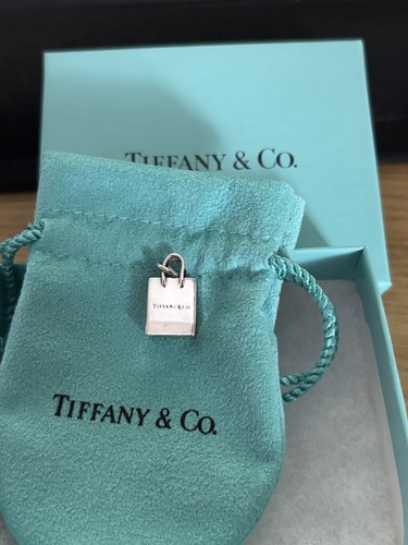 Rare tiffany shopping bag - &,