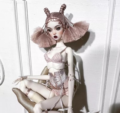 Bjd doll recast with face - 1/4,