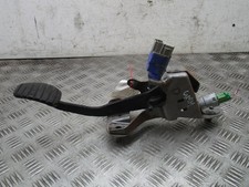 Renault Clio Clutch Pedal