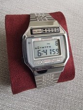 Vintage Seiko Alba Voice Alarm watch Y823 5000