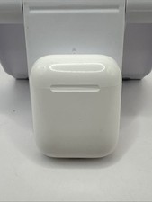 Apple Airpod 1st And 2nd Gen Charging Case Grade B Condition