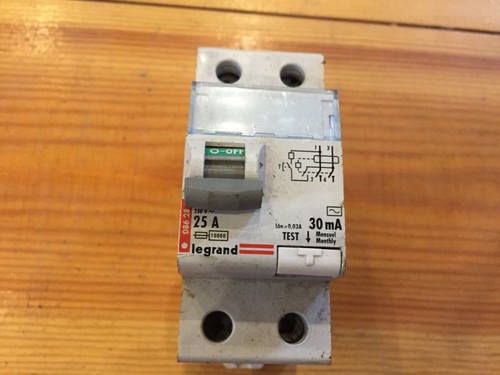 Legrand 114023 25a - 114023, circuit