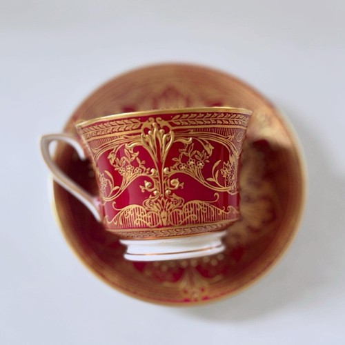 Royal worcester red gold - royal,