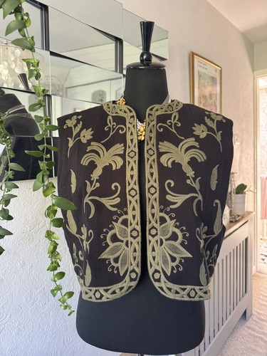 Zara black green embroidered - &,