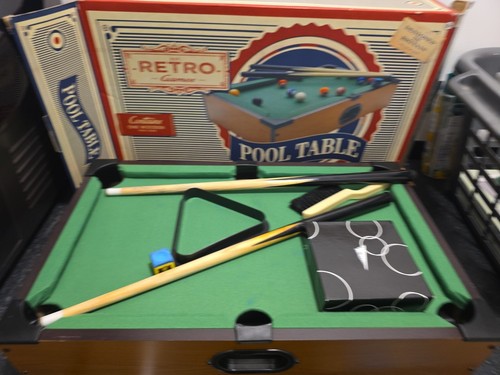 Retro games wooden pool table - games,