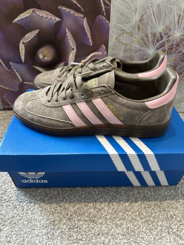 Adidas spezial size uk7 - spezial,