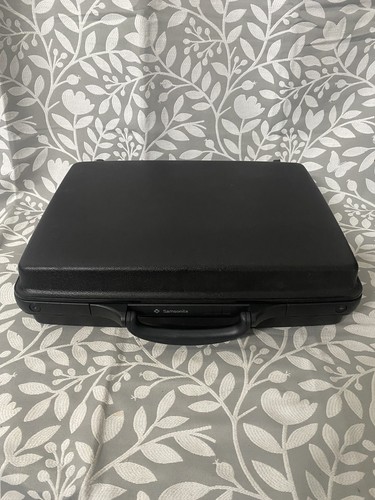 Vintage black samsonite hard - black,