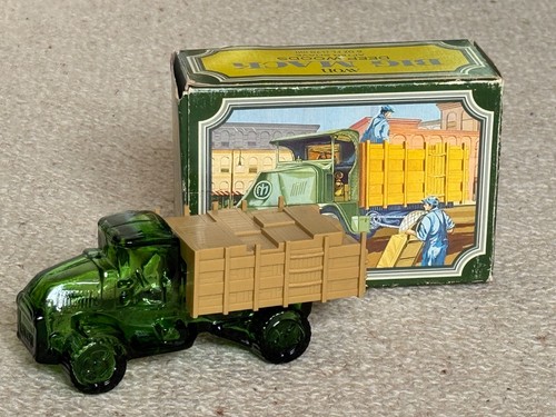 Vintage avon big - avon, deep