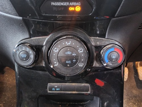 Heating switches ford fiesta - heating,
