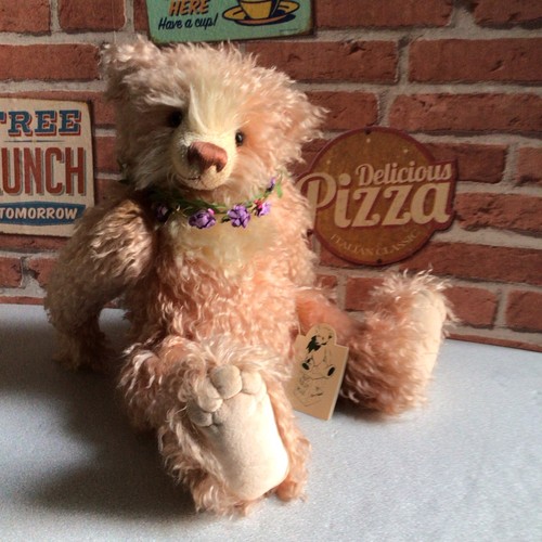Bears that are special pink - that,