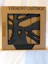 Vermont Castings Winter Season Trivet. Approx 6". Cast Iron. New Inbox.