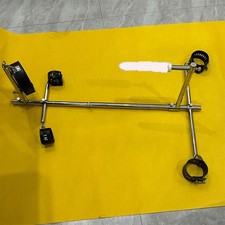 Spreadear Bar Open Leg Hand